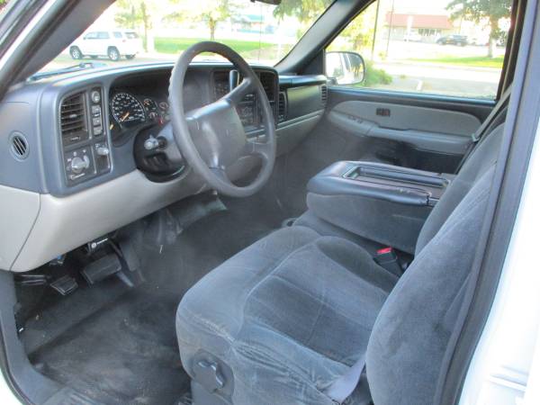 2002 Chevrolet Tahoe, 4x4, auto, 5.3 V8, loaded, smog, SUPER CLEAN!... for sale in Sparks, NV – photo 12