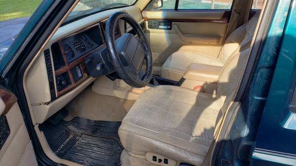 1996 Jeep Cherokee Country - cars & trucks - by owner - vehicle... for sale in New Port Richey , FL – photo 3