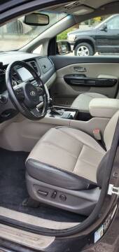 2015 Kia Sedona SX leather highway miles for sale in Madison, WI – photo 8