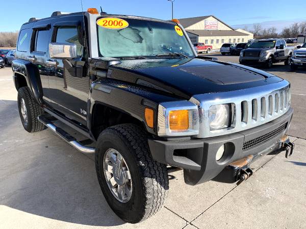 2006 HUMMER H3 4dr 4WD SUV - - by dealer - vehicle for sale in Chesaning, MI – photo 24