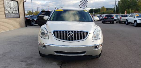 CLEAN! 2010 Buick Enclave AWD 4dr CXL w/1XL for sale in Chesaning, MI – photo 2