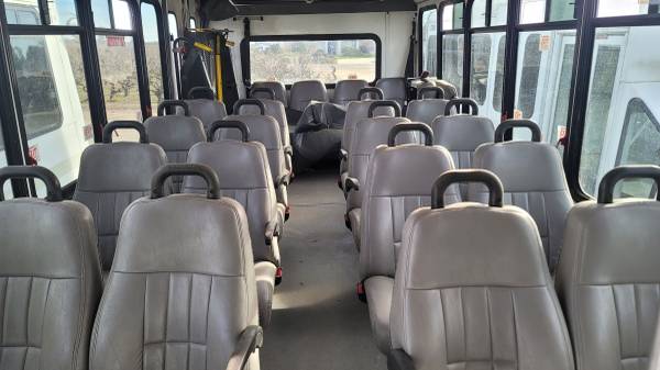 2013 ford E450 handicap wheelchair passenger bus for sale in Lodi , CA – photo 7