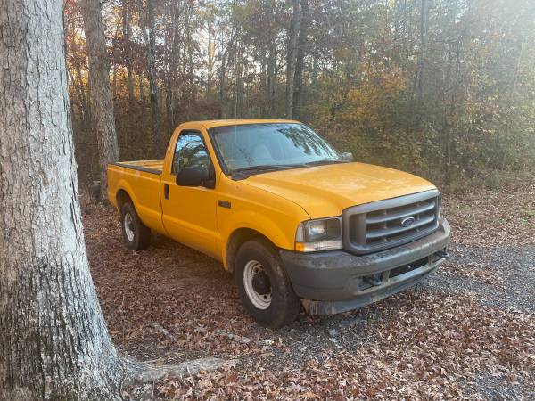 2004 Ford F-250 Super Duty XL Pickup Original One Owner - cars & for sale in Fayetteville, GA – photo 2