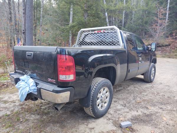 GMC 2500 hd - cars & trucks - by owner - vehicle automotive sale for sale in Hebron, NH – photo 2