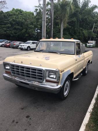 Ford F100 1979 - cars & trucks - by owner for sale in Other, Other – photo 2