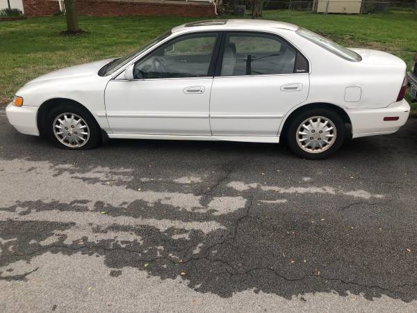1997 Honda Accord for sale in Springfield, MO – photo 2