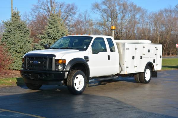 2009 Ford F550 4x4 Ext. Cab Service-Utility Truck - cars & trucks -... for sale in Crystal Lake, IL – photo 2