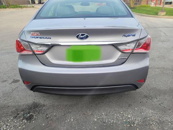 2013 Hyundai Sonata Hybrid with 110k miles! - - by for sale in Plainfield, IL – photo 9
