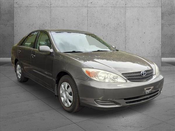 2003 Toyota Camry LE SKU: 3U665596 Sedan - - by dealer for sale in Libertyville, IL – photo 2
