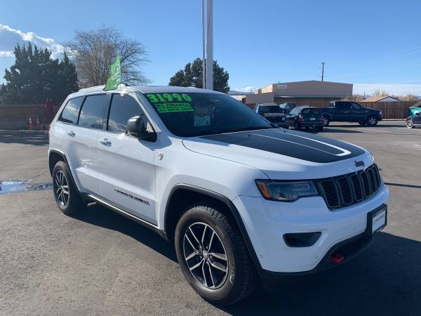 2017 Jeep Grand Cherokee Trailhawk 4x4-LOADED MSRP $52570 - cars &... for sale in Fort Collins, CO