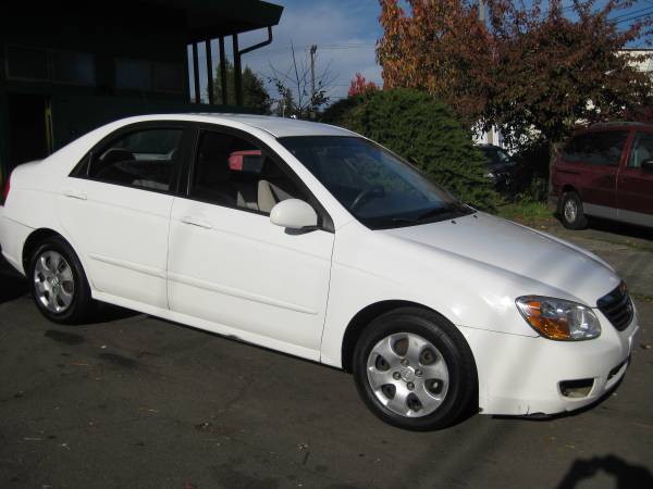 2008 KIA SPECTRA AUTOMATIC LOW MILES NON SMOKER - cars & trucks - by... for sale in Seattle, WA – photo 13