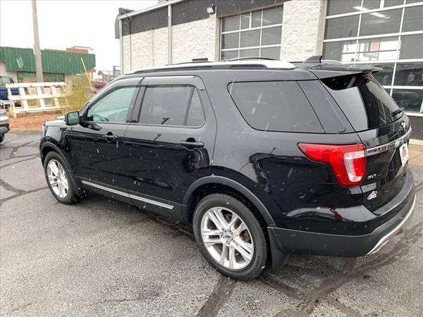 2017 Ford Explorer XLT $799 DOWN DELIVER'S ! - cars & trucks - by... for sale in ST Cloud, MN – photo 8