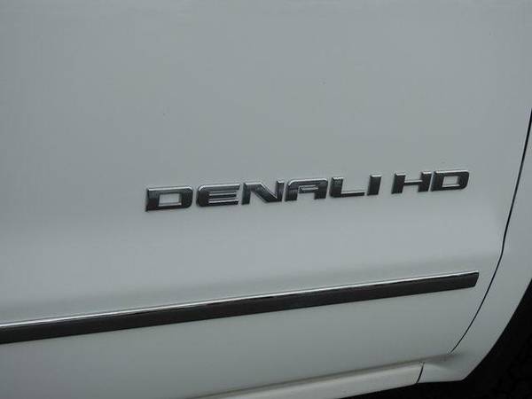 2015 GMC Sierra 2500HD Denali pickup Summit White for sale in Pocatello, ID – photo 20