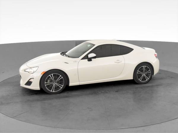 2015 Scion FRS Coupe 2D coupe White - FINANCE ONLINE - cars & trucks... for sale in Oklahoma City, OK – photo 4