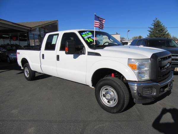 2014 Ford F-250 4X4 Crew Cab Long Box 6.2L Gas!!! - cars & trucks -... for sale in Billings, ND – photo 2