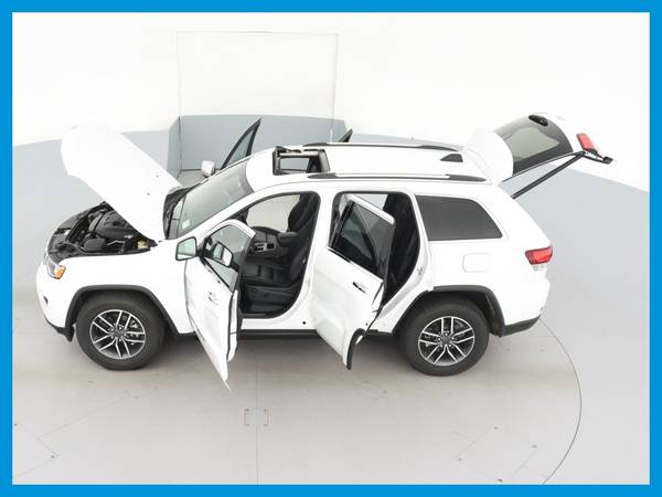2020 Jeep Grand Cherokee Limited Sport Utility 4D suv White for sale in Lakeland, FL – photo 16