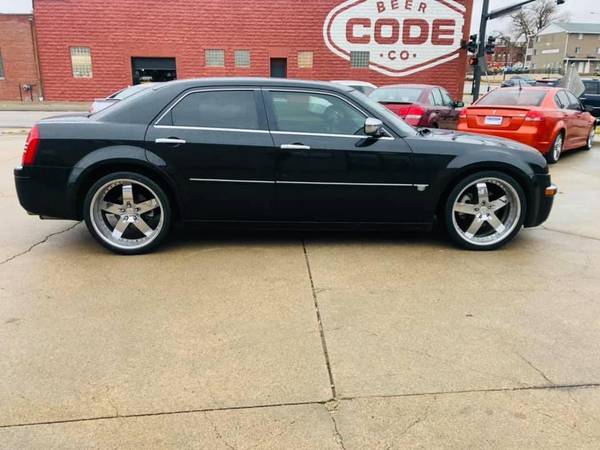 2006 CHRYSLER 300C - cars & trucks - by dealer - vehicle automotive... for sale in Lincoln, NE – photo 3