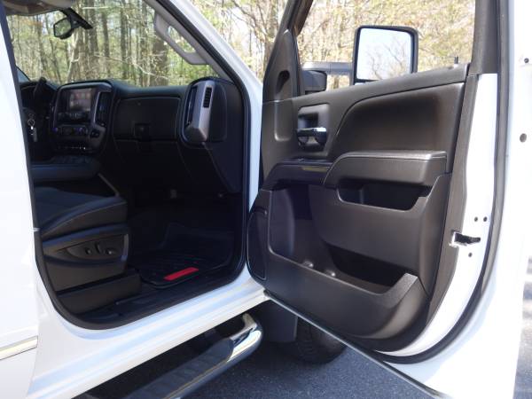 2015 GMC Sierra 2500HD Crew Cab All-Terrain 4WD - - by for sale in Derry, NH – photo 20