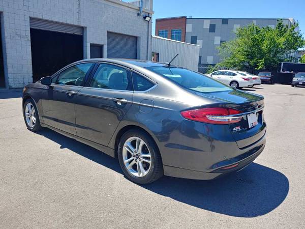 2018 Ford Fusion Gray Guaranteed Approval - - by for sale in Nashville, TN – photo 8