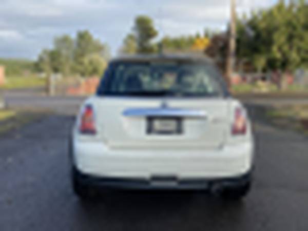 2010 MINI Hardtop - Financing Available! - cars & trucks - by dealer... for sale in Dallas, OR – photo 6