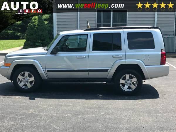 Don't Miss Out on Our 2007 Jeep Commander with 69,733 Miles-Long Islan for sale in Huntington, NY – photo 4
