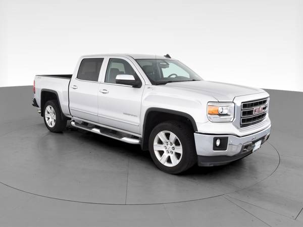 2015 GMC Sierra 1500 Crew Cab SLT Pickup 4D 5 3/4 ft pickup Silver -... for sale in Indianapolis, IN – photo 15