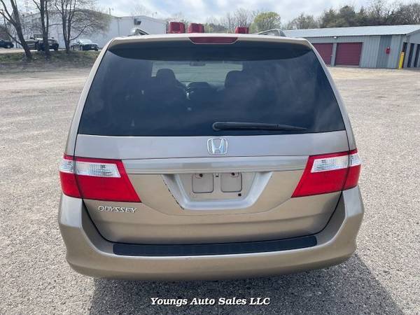 2007 Honda Odyssey EX-L 5-Speed Automatic - - by for sale in Fort Atkinson, WI – photo 6
