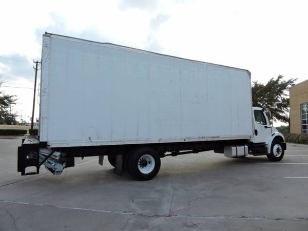 2013 FREIGHTLINER M2 26 FOOT W/CUMMINS with for sale in Grand Prairie, TX – photo 13