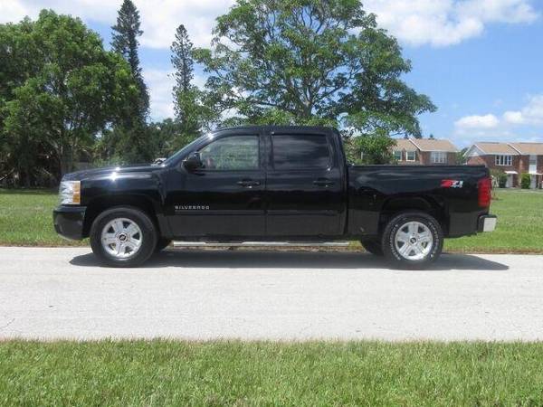 2011 Chevrolet Chevy Silverado 1500 LTZ 4x4 4dr Crew Cab 5.8 ft. SB... for sale in Fort Myers, FL – photo 4