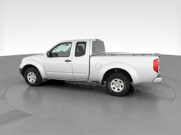2017 Nissan Frontier King Cab SV Pickup 2D 6 ft pickup Gray -... for sale in Greenville, SC – photo 6
