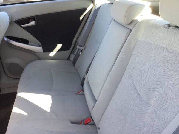 2010 Toyota Prius III 4dr Hatchback **Free Carfax on Every Car** for sale in Roseville, CA – photo 20