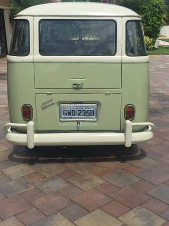 VOLKSWAGEN BUS 1974 - cars & trucks - by owner - vehicle automotive... for sale in Aventura , FL – photo 4