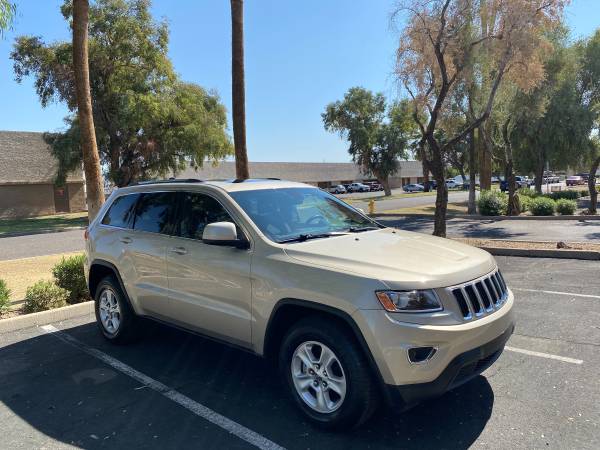 2014. Jeep. Grand Cherokee 4wd - cars & trucks - by owner - vehicle... for sale in Phoenix, AZ – photo 2