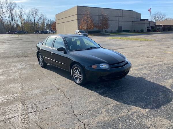 2004 Chevrolet Cavalier ONE OWNER NO ACCIDENTS - cars & trucks - by... for sale in Grand Blanc, MI – photo 3