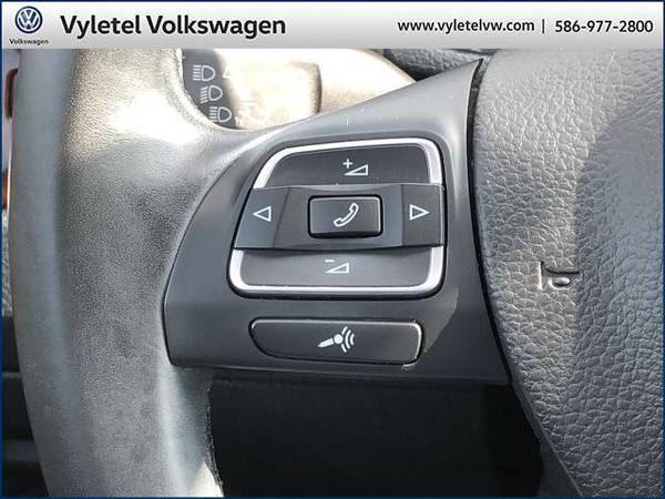 2013 Volkswagen Passat sedan 4dr Sdn 2.0L DSG TDI SEL Premium - cars... for sale in Sterling Heights, MI – photo 22