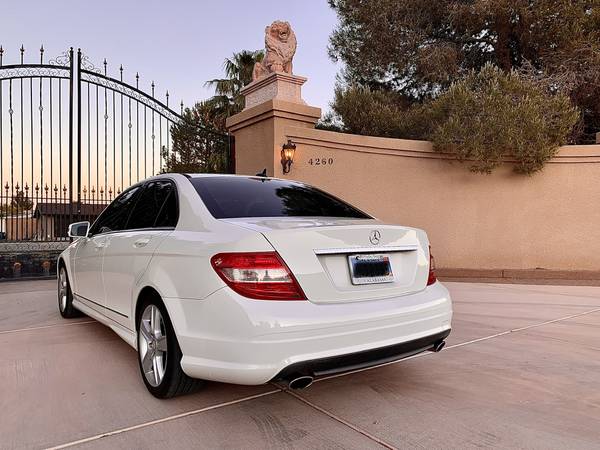 2011 Mercedes Benz C300 Luxury EXCELLENT CONDITION for sale in Las Vegas, NV – photo 5