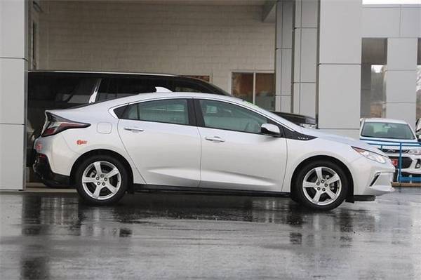 2018 Chevrolet Chevy Volt LT - - by dealer - vehicle for sale in Paso robles , CA – photo 4