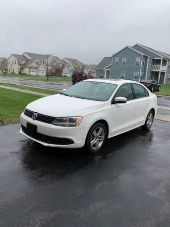 2012 VW Jetta TDi 6speed manual for sale in Victor, NY – photo 3