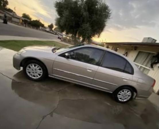 2004 Honda Civic - cars & trucks - by owner - vehicle automotive sale for sale in Lemoore, CA – photo 2