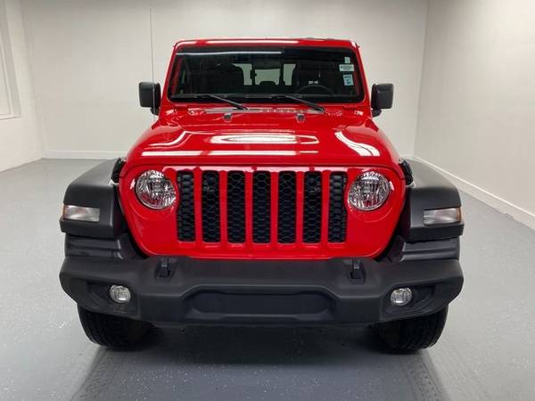 2020 Jeep Gladiator 4WD 4D Crew Cab/Truck Sport for sale in Indianapolis, IN – photo 23