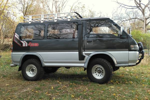 1993 4WD Mitsubishi Delica L300 JDM van 79k LOW miles - cars &... for sale in Springfield, MO – photo 3