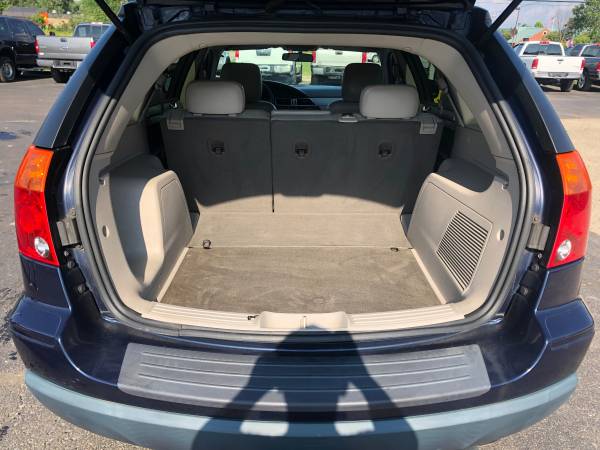 Accident Free! 2006 Chrysler Pacifica! Low Miles! Loaded! for sale in Ortonville, OH – photo 17