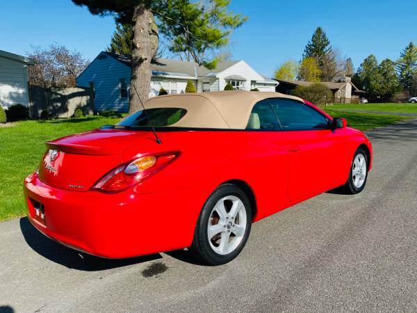 2006 TOYOTA SOLARA CONVERTIBLE SLE V6 ( CLEAN CARFAX ) - cars & for sale in West Sand Lake, NY – photo 3