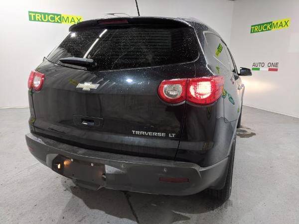 2012 Chevrolet Chevy Traverse LT FWD QUICK AND EASY APPROVALS - cars... for sale in Arlington, TX – photo 5
