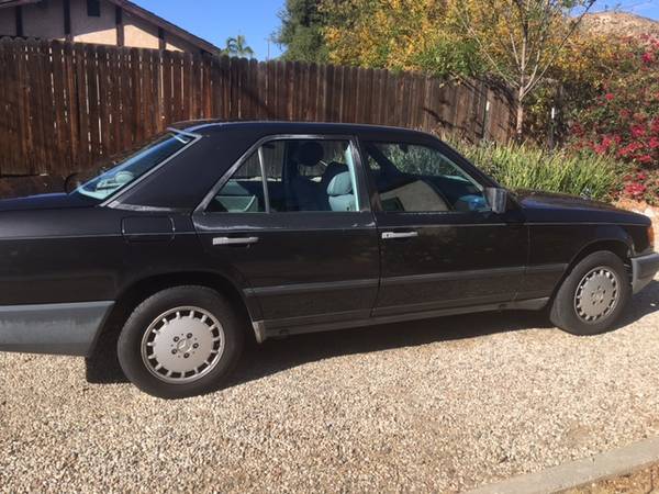 1986 Mercedes Benz 300E - cars & trucks - by owner - vehicle... for sale in Simi Valley, CA – photo 3