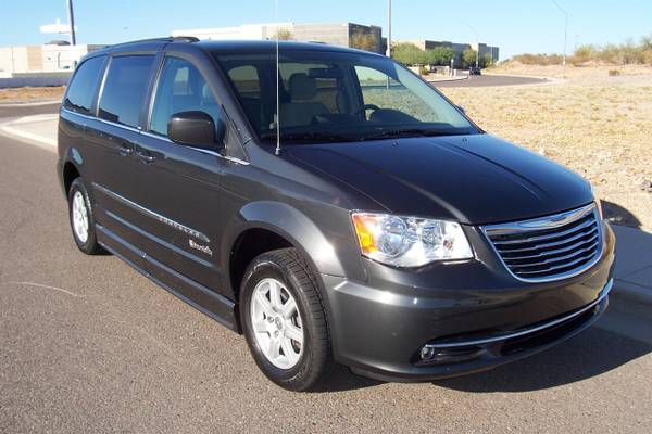 2011 Chrysler Town & Country Touring Wheelchair Handicap Mobility Van for sale in Phoenix, AZ – photo 22