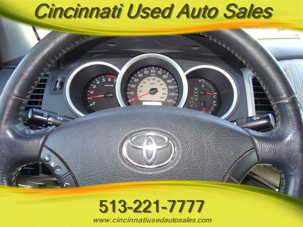 2010 Toyota Tacoma 4 0L V6 4X4 - - by dealer - vehicle for sale in Cincinnati, OH – photo 17