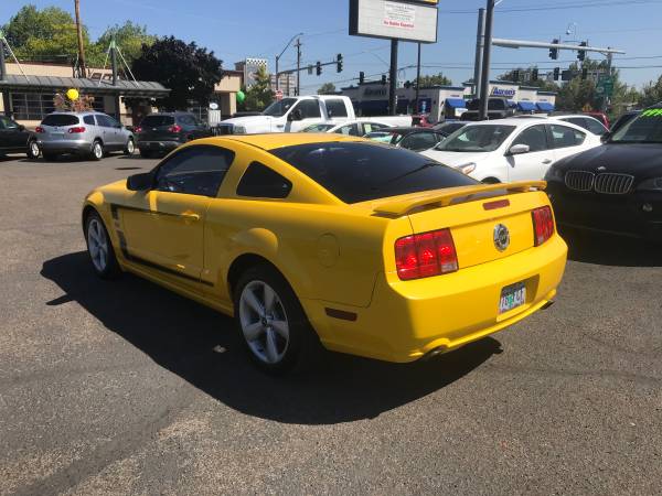 2006 FORD MUSTANG GT DELUXE SUPER NICE - cars & trucks - by dealer -... for sale in Eugene, OR – photo 5