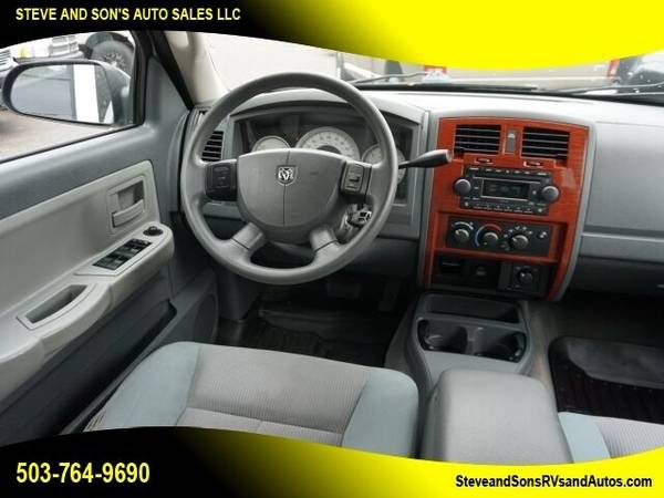 2005 Dodge Dakota SLT 4dr Quad Cab 4WD SB - - by for sale in Happy valley, OR – photo 14
