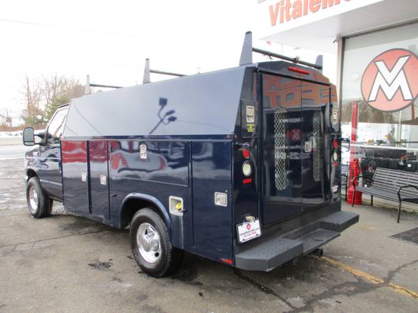 2011 Ford Econoline Commercial Cutaway E-350 ENCLOSED UTILITY BODY for sale in south amboy, OH – photo 3